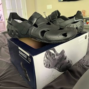 Speedo Hydro Tread Rubber Black Water Shoes Men's Size 13